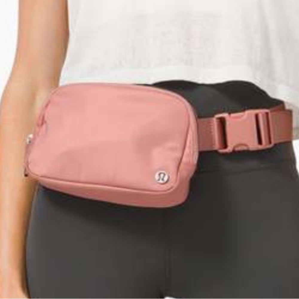 Lululemon OG Everywhere Belt Bag Pink Pastel